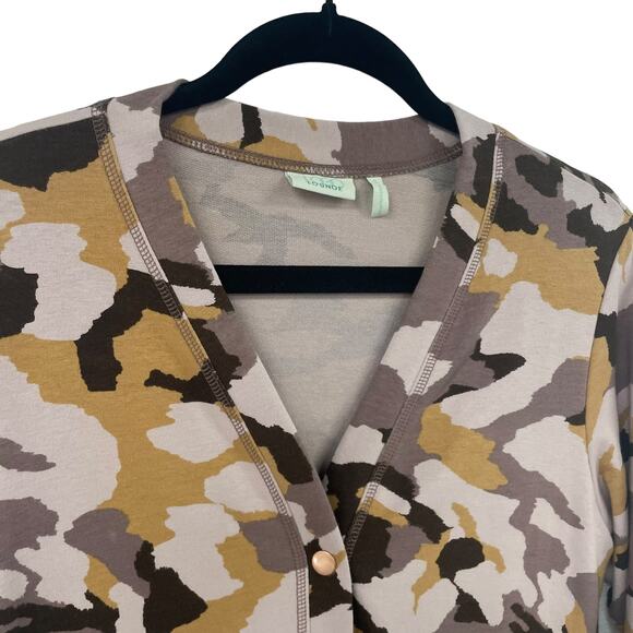 LOGO by Lori Goldstein Pink Yellow Camo Print Snap Button Front Cardigan Small - Picture 3 of 6